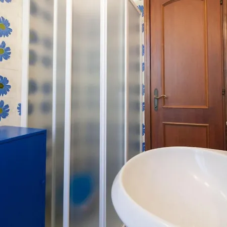 Giglio Apartment *